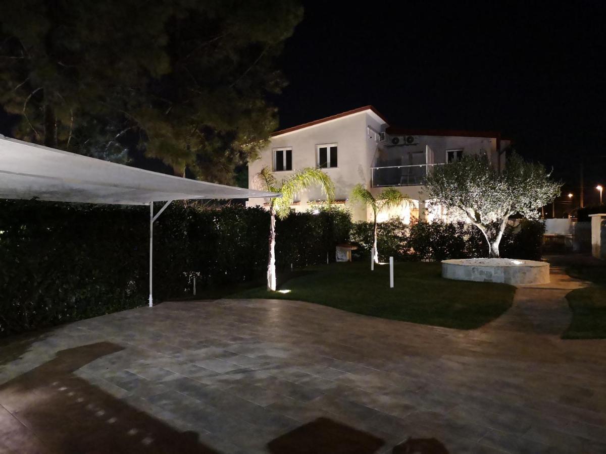 הוילה לפוראנו Casa Vacanze Granieri מראה חיצוני תמונה